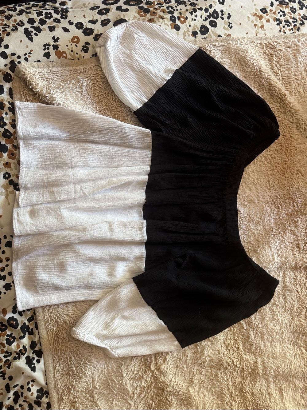 INC International Concepts Black and White Puff Sleeve Blouse